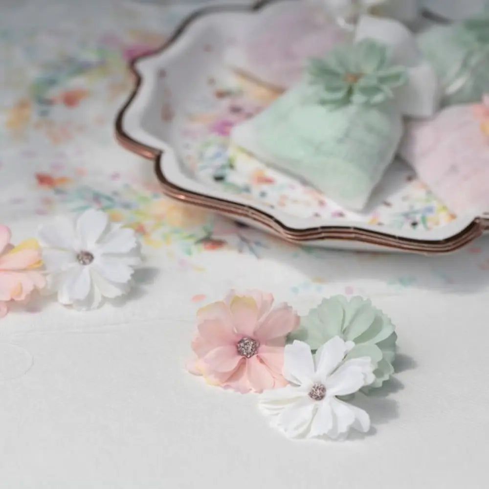 12 Décos à Parsemer - Fleurs Blanches - 4.5 x 4.5 cm