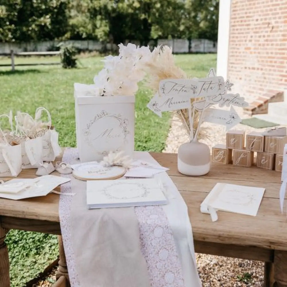 Urne "Merci" Baptême Carton Crème et Or 21x25cm