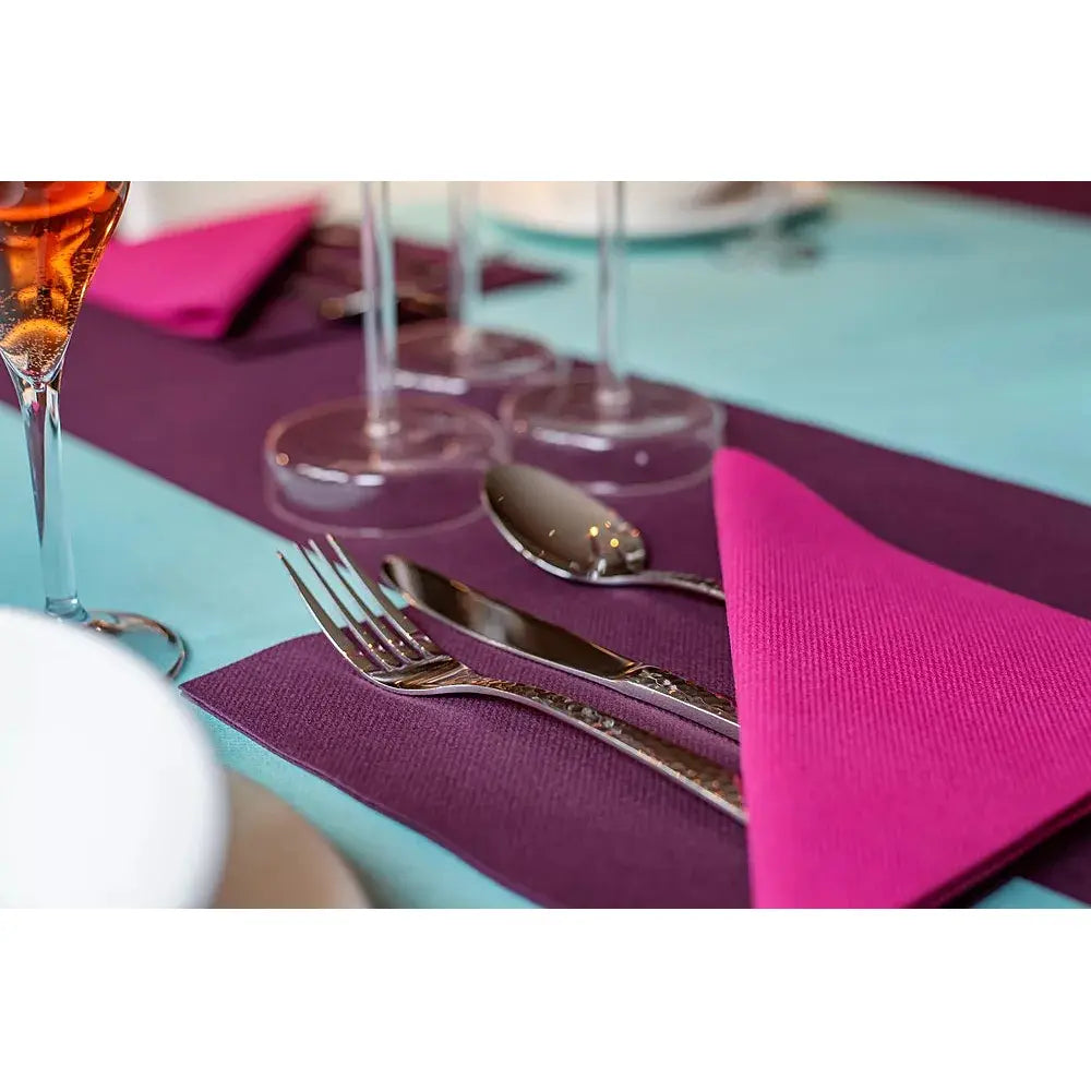 Nappe Gala Aubergine - 25 m x 120 cm