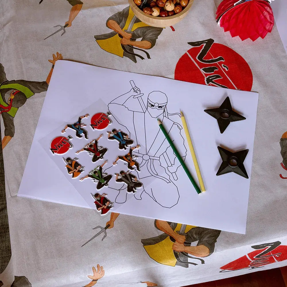 4 feuilles d'autocollants (15 x 20 cm) - Ninja