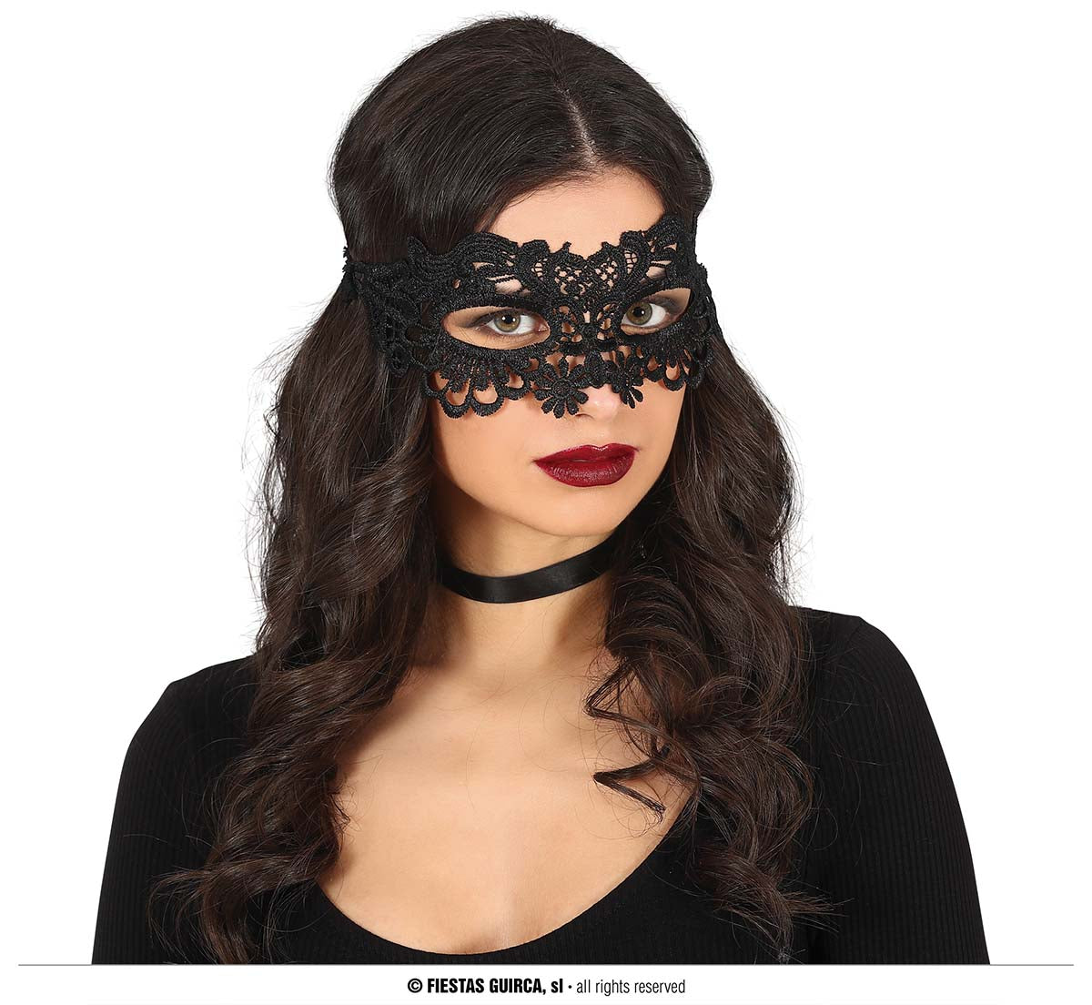 MASQUE NOIR BRODÉ