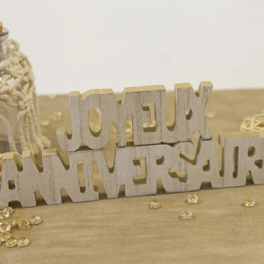 2 Décos de Table "Joyeux Anniversaire" en Bois