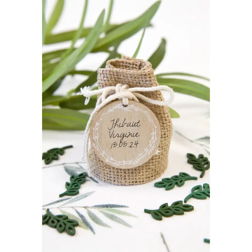 4 Étiquettes en Bois avec cordelette - Ø 4 cm