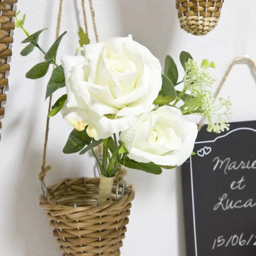 Bouquet Roses, Eucalyptus et Spirée