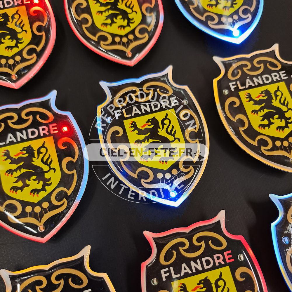 Pin's Lumineux "Blason Flandre" (4,1x5,5 cm)