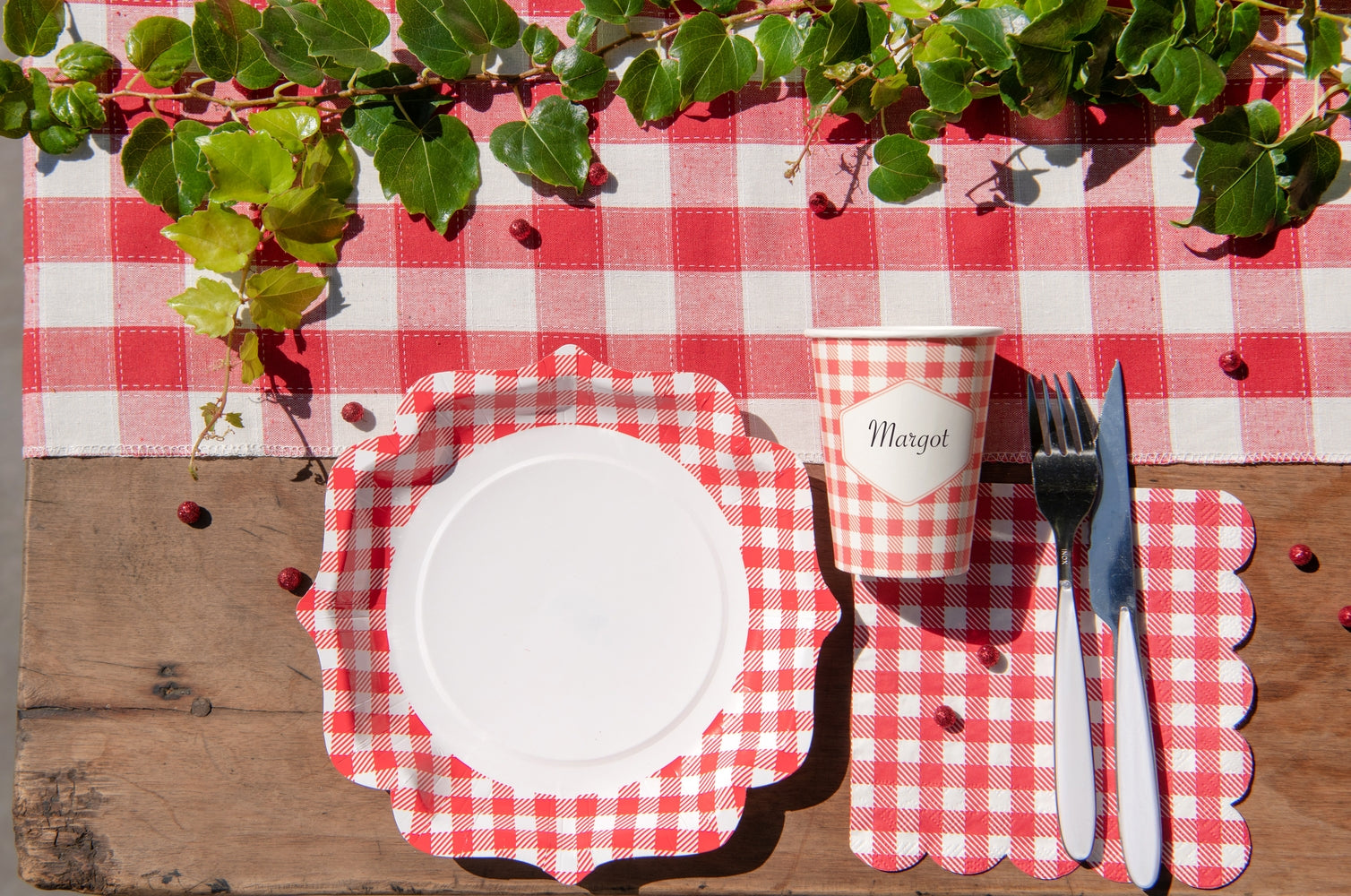 Assiette A la campagne Rouge