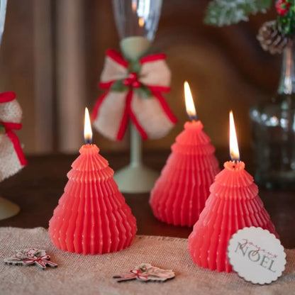 Bougie "Sapin Origami" Rouge - Ø 7 x 12cm