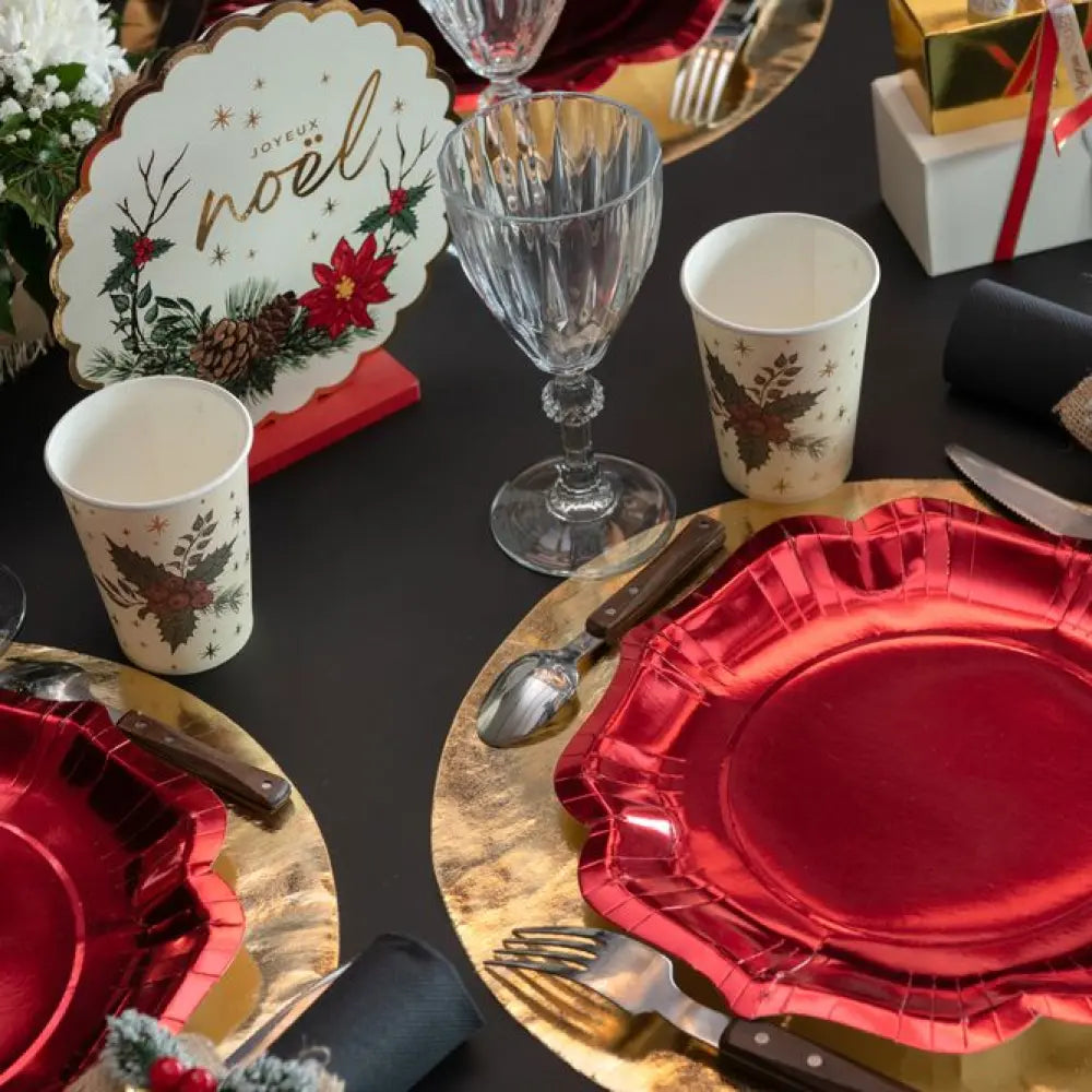 10 Sous Assiettes "Festonné Brillante" Rouge - 27.5x27.5cm