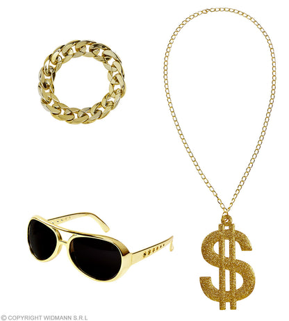 MAC (lunettes de soleil or, collier dollar or scintillant, bracelet or)