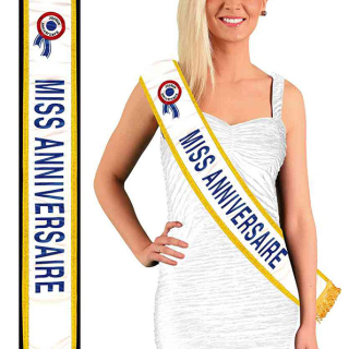 Écharpe "Miss anniversaire"