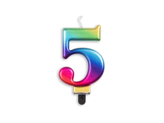 Number candle metallic rainbow nr. 5